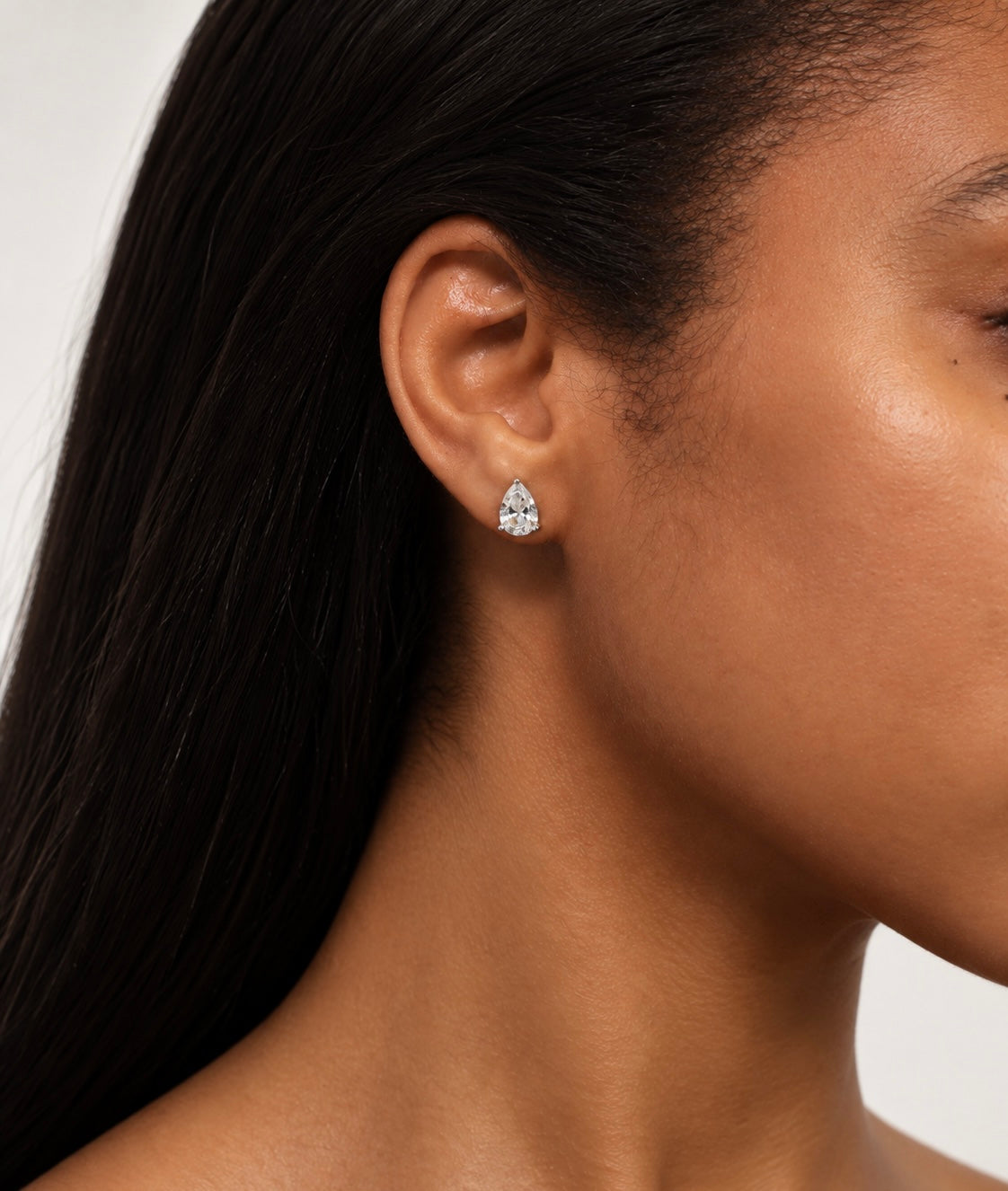 Muse Pear Studs